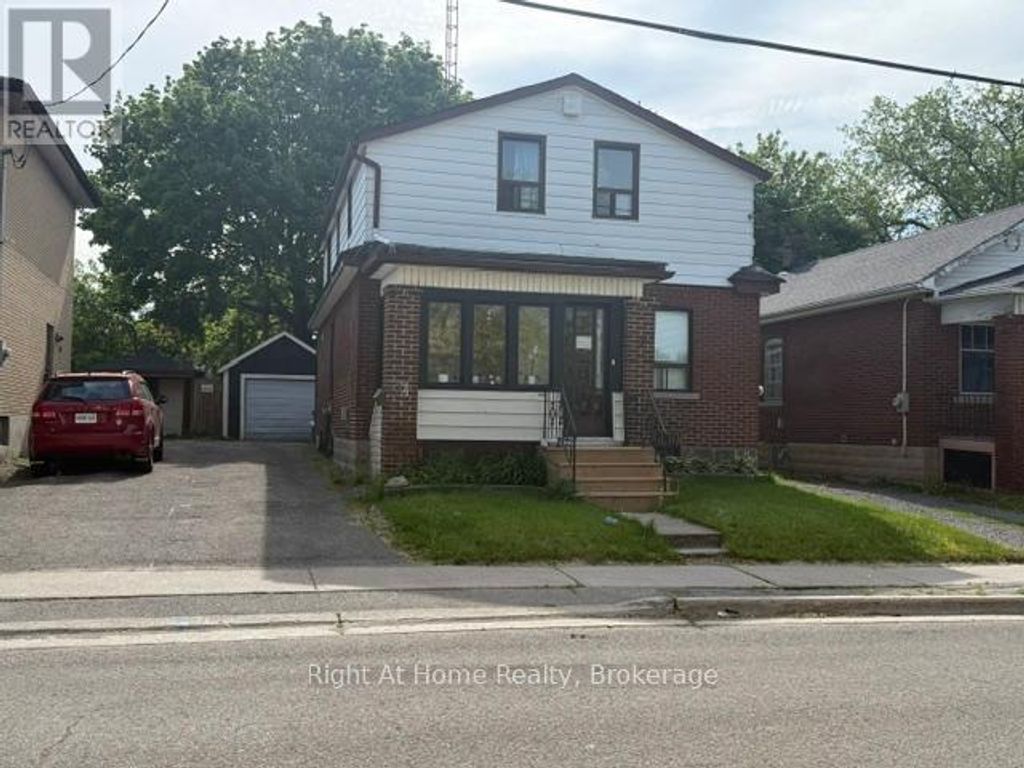 238 Albert Street, Oshawa (central)