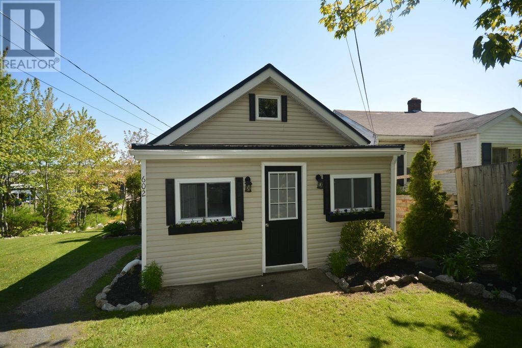 602 Herring Cove Road, Halifax