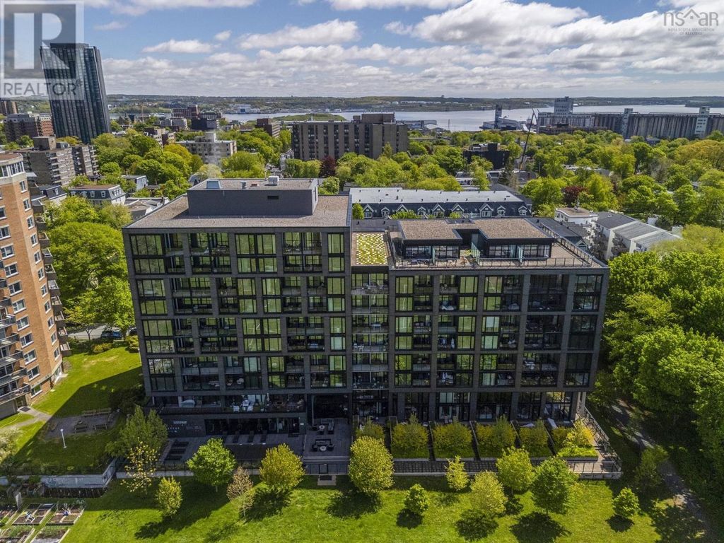 815 1048 Wellington Street, Halifax