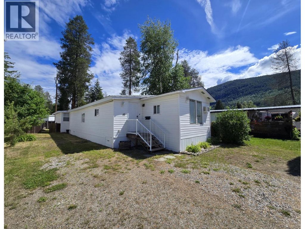 500 16th Avenue Unit# 48, Genelle