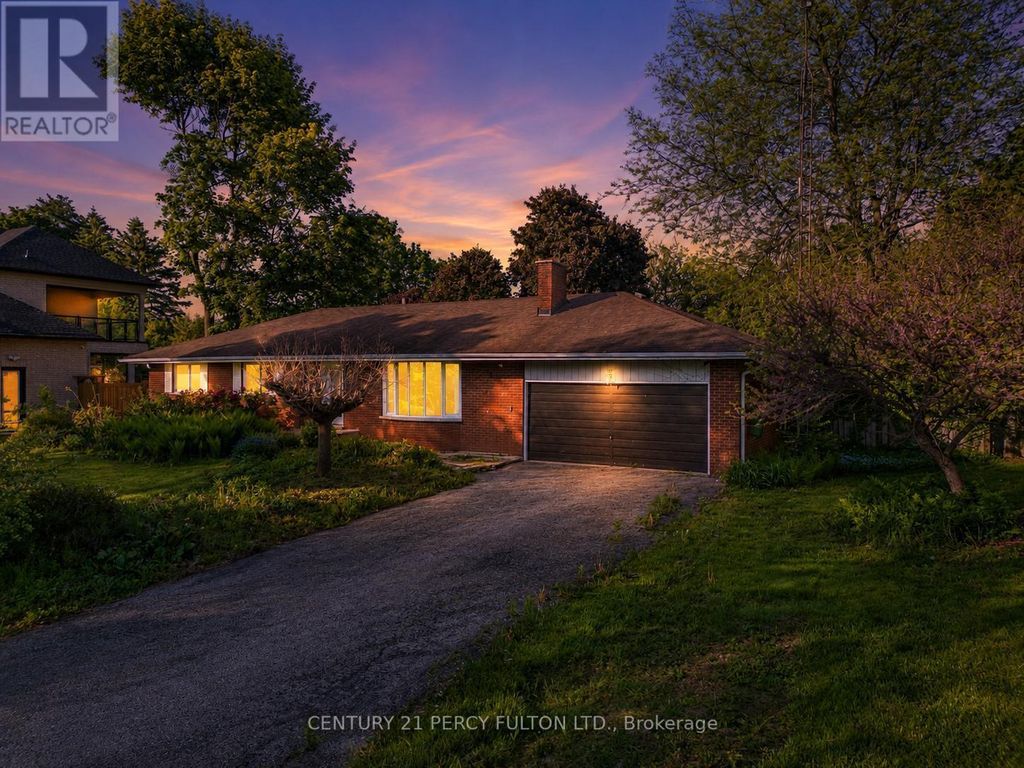 10208 Tenth Line, Halton Hills (georgetown)
