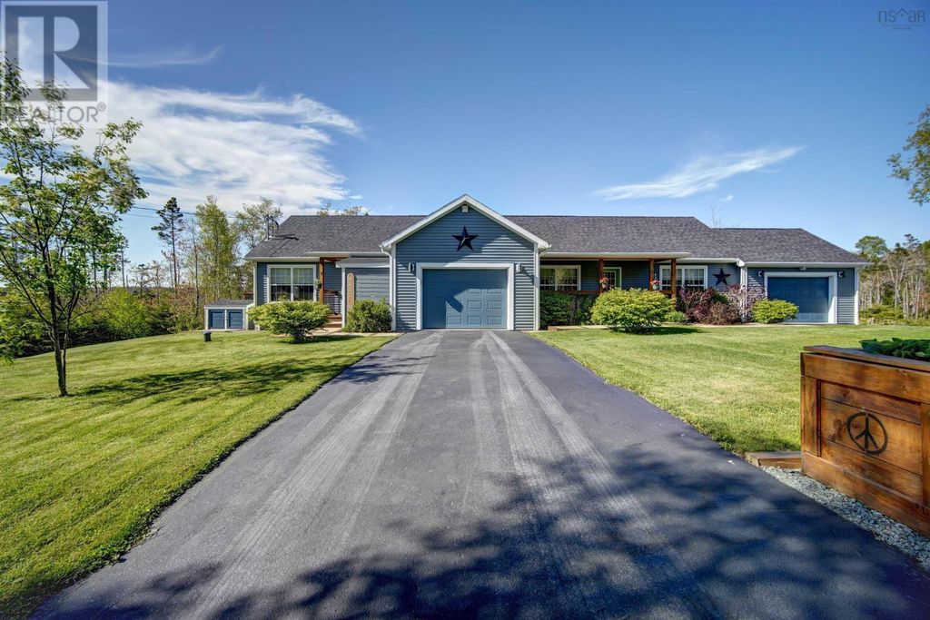 27/29 Pioneer Hill, Whites Lake