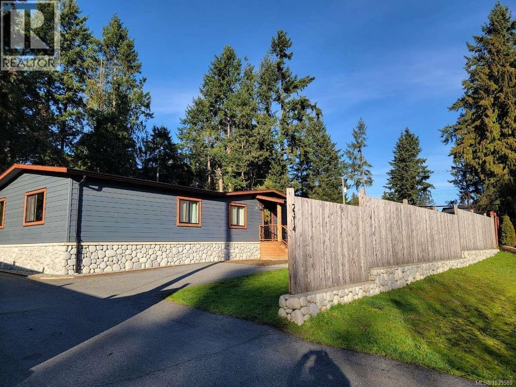 2314 Gould Rd W, Nanaimo