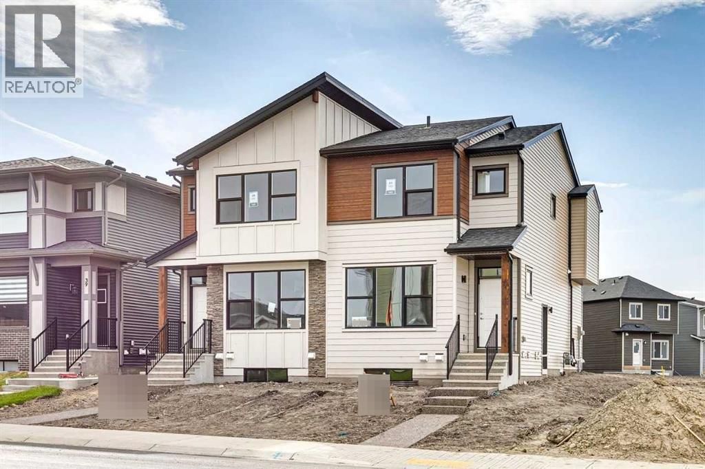 35 Lewisburg Manor Ne, Calgary