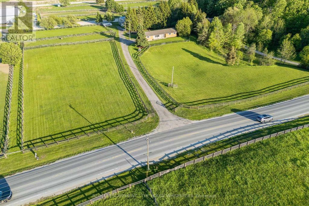1250 Arkell Road, Milton