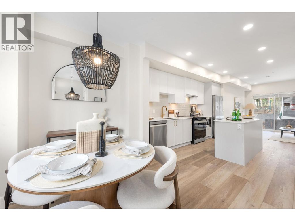 4 728 Lea Avenue, Coquitlam
