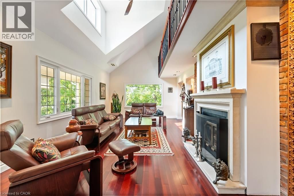 493 Ridge Road E, Grimsby