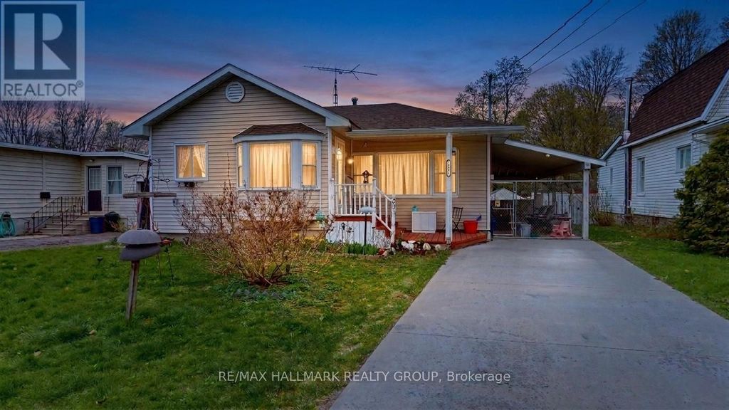 20 Crawford Street, Brockville