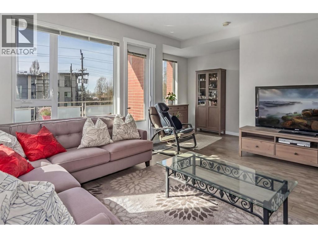 3107 E Kent Avenue North Avenue, Vancouver