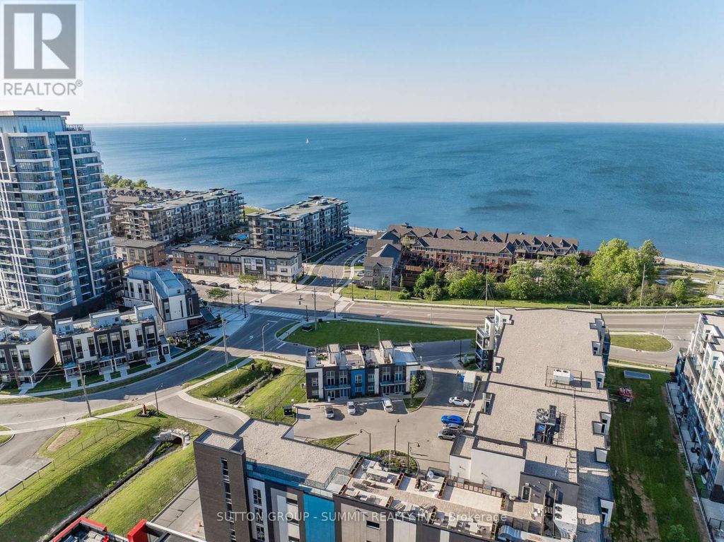 2 Concord Place, Grimsby (grimsby Beach)