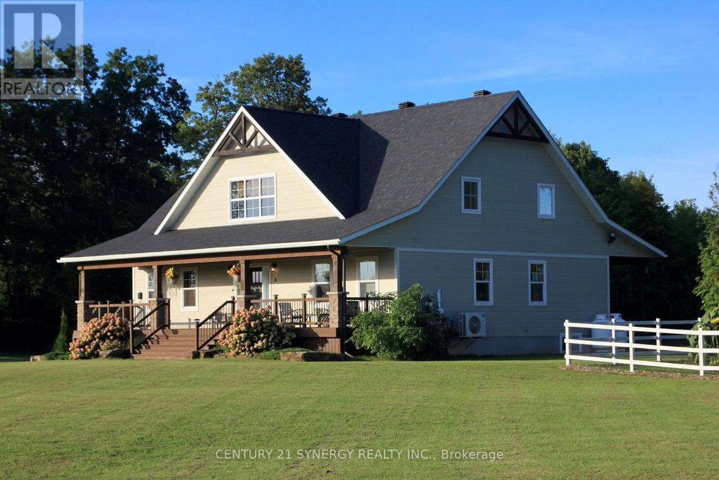 8 Otter Lake Road, Rideau Lakes