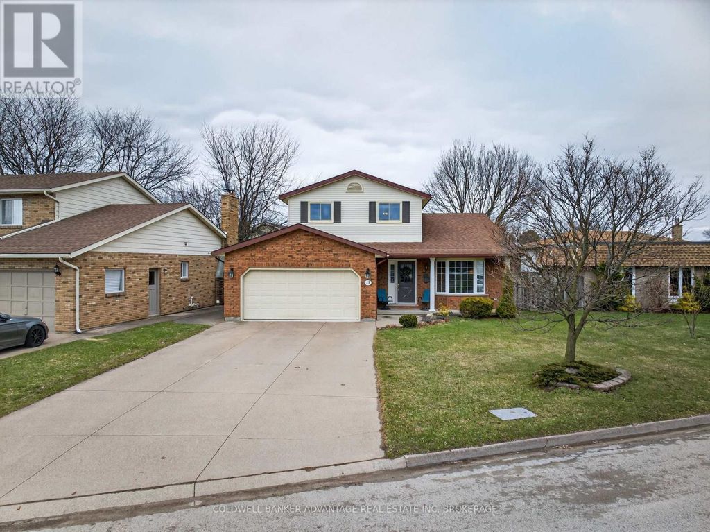 41 Adel Drive E, St. Catharines (carlton/bunting)