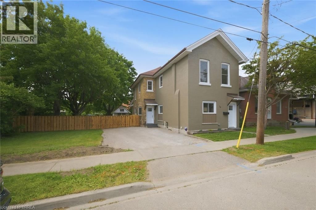 14 Bond Street, Brantford