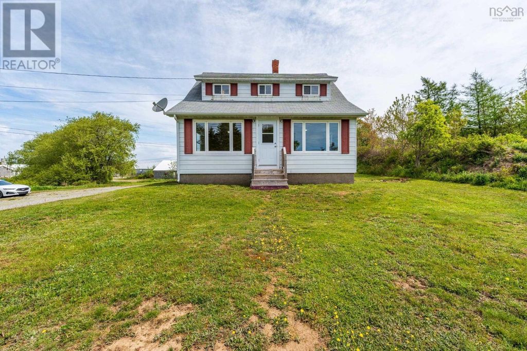 1815 Patrice Road, Concession