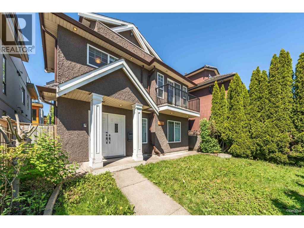 7531 Oak Street, Vancouver