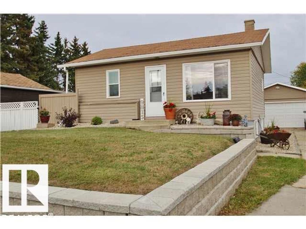 9815 160 St Nw, Edmonton