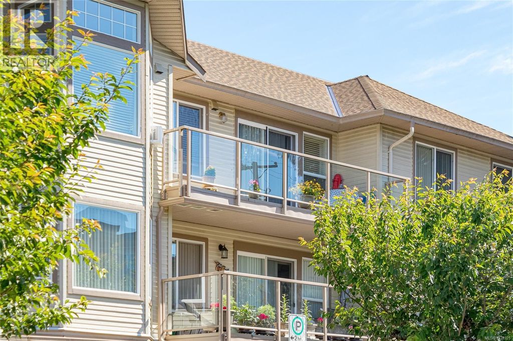 305 245 First St, Duncan