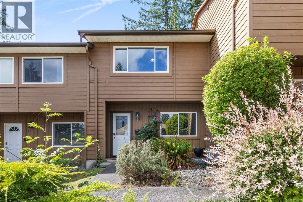 6 855 Howard Ave, Nanaimo