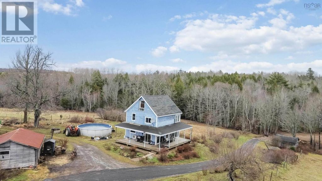 227 Landry Lane, Upper Falmouth