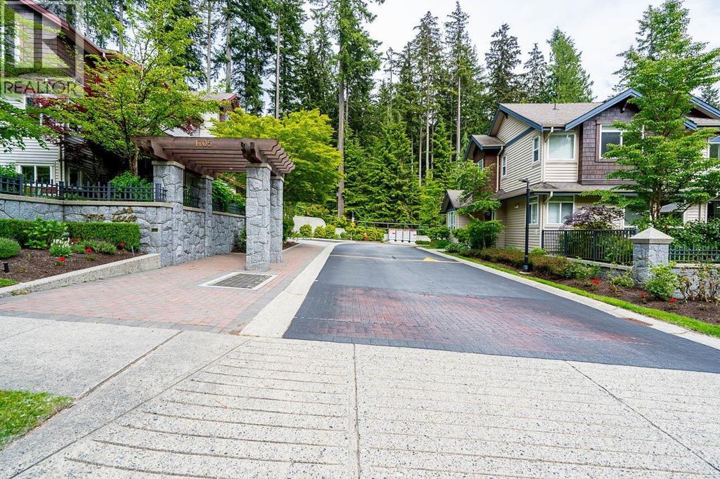 25 1705 Parkway Boulevard, Coquitlam