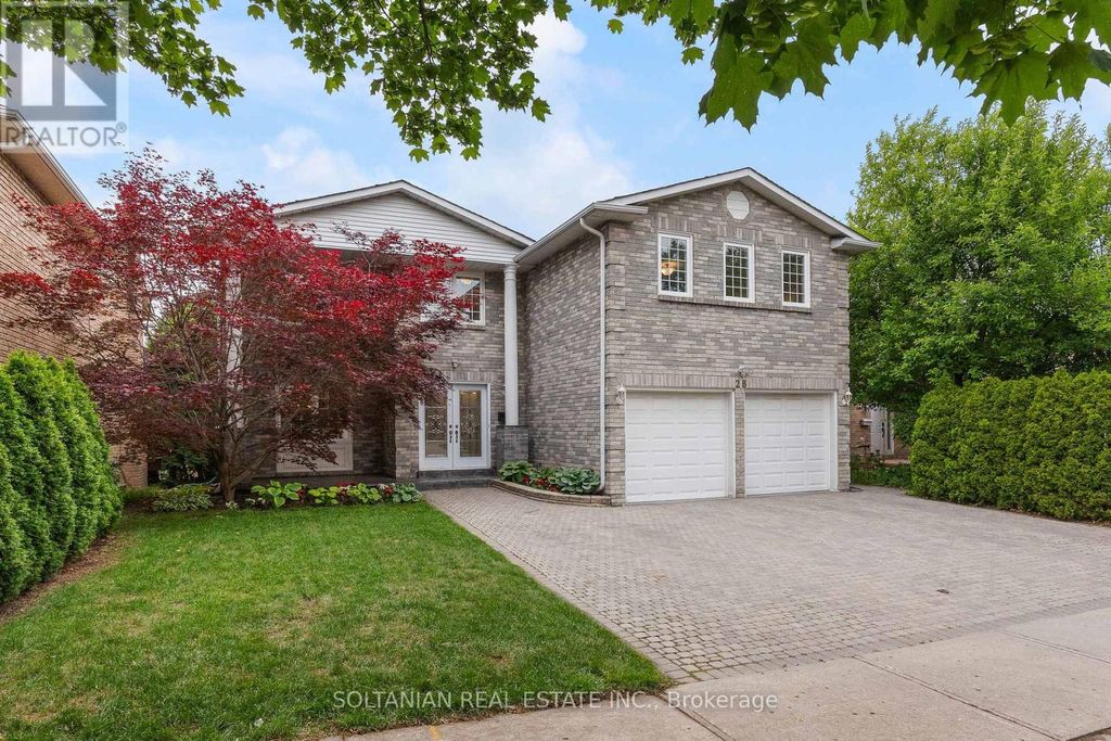 28 Dunvegan Drive, Richmond Hill (south Richvale)