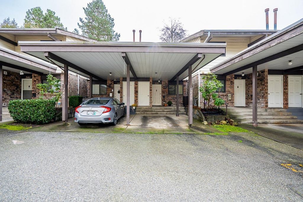 239 7447 140 Street, Surrey