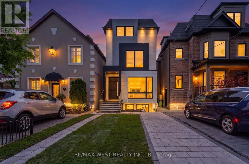 15 Cruikshank Avenue, Toronto (playter Estates-Danforth)