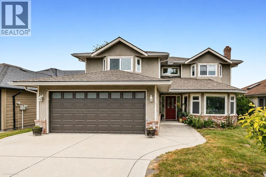 6227 Crescent Place, Delta