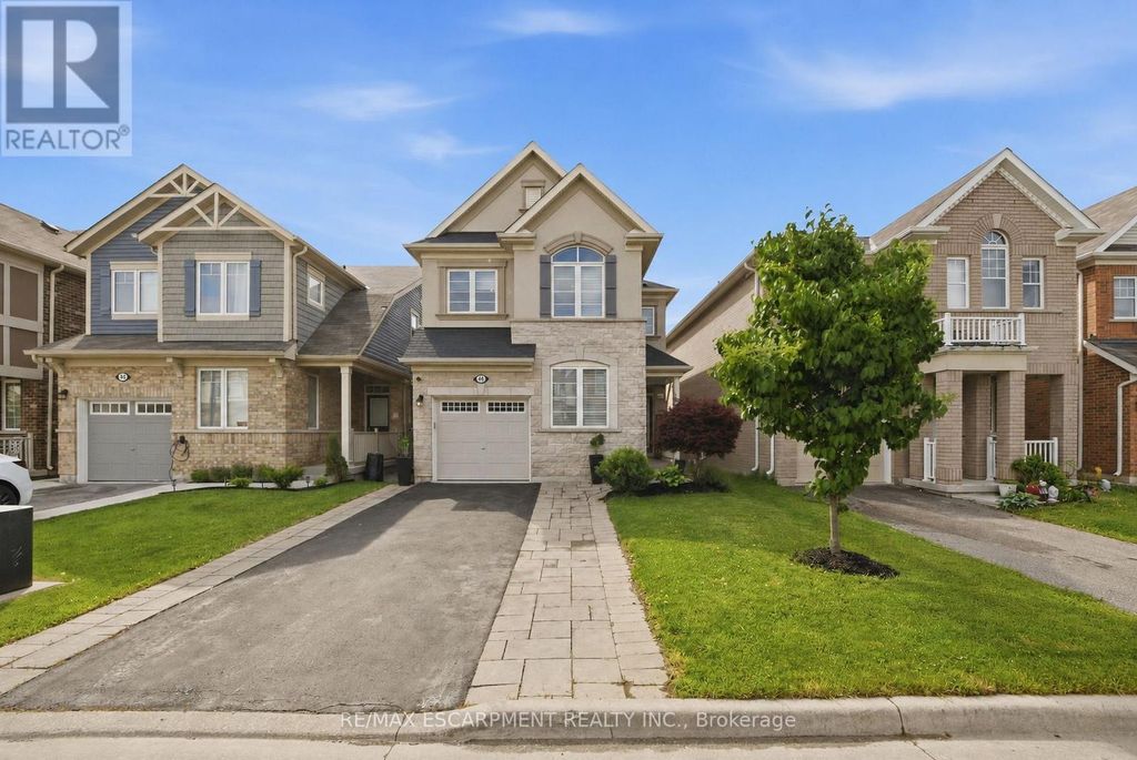 44 Stillwater Crescent, Hamilton (waterdown)