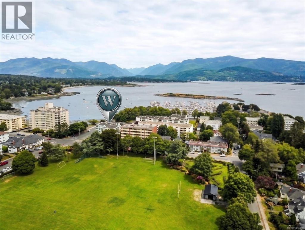 402 2605 Windsor Rd, Oak Bay