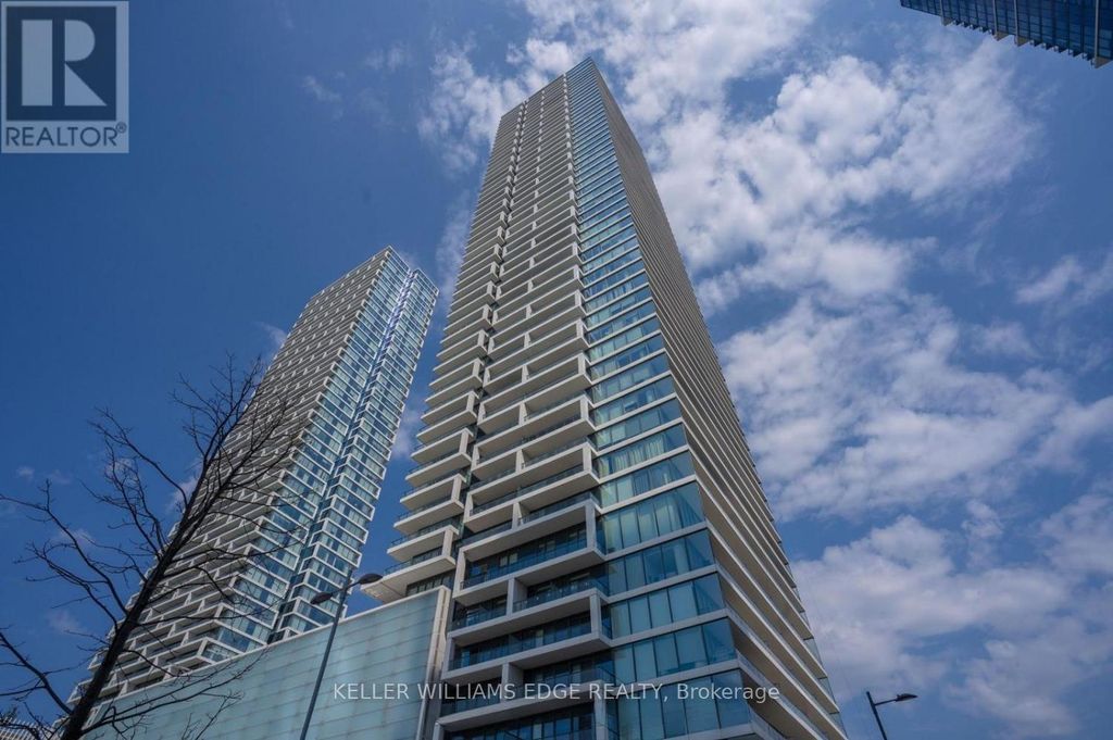 2005 - 950 Portage Parkway, Vaughan (vaughan Corporate Centre)