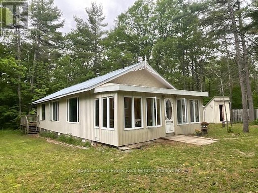2848 County Road 36, Trent Lakes