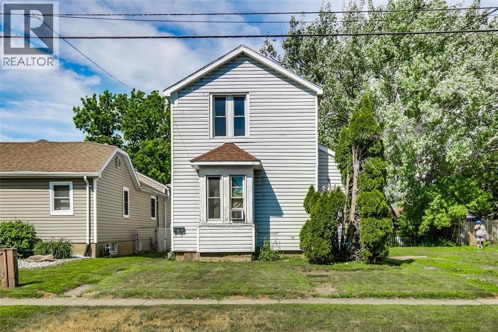 30 Duke Street South, Chatham