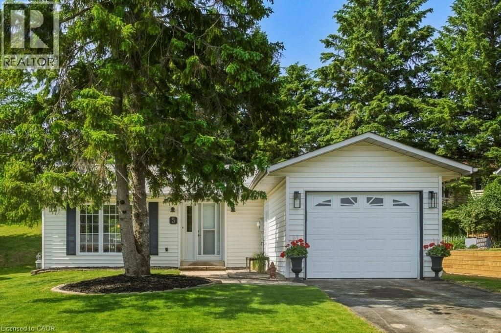 5 Cedar Court, New Tecumseth