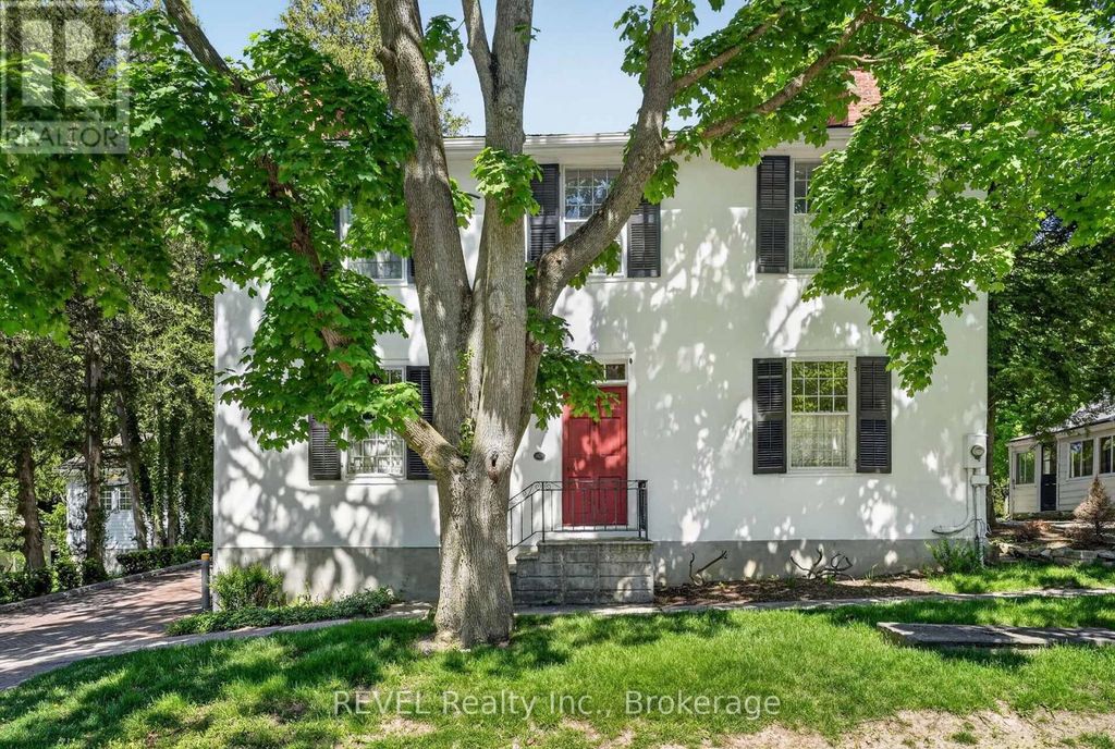 235 Simcoe Street, Niagara-On-The-Lake (town)