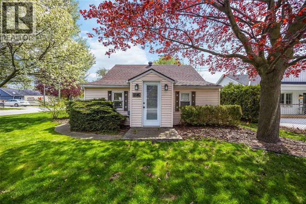 6546 Waterworks Road, Sarnia