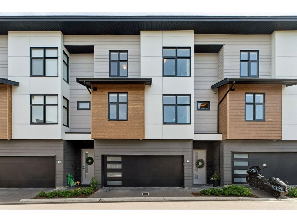 7 3075 160 Street, Surrey