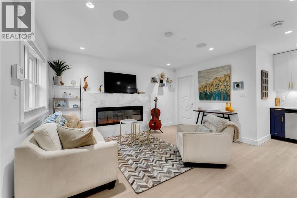 1020 Odlum Drive, Vancouver