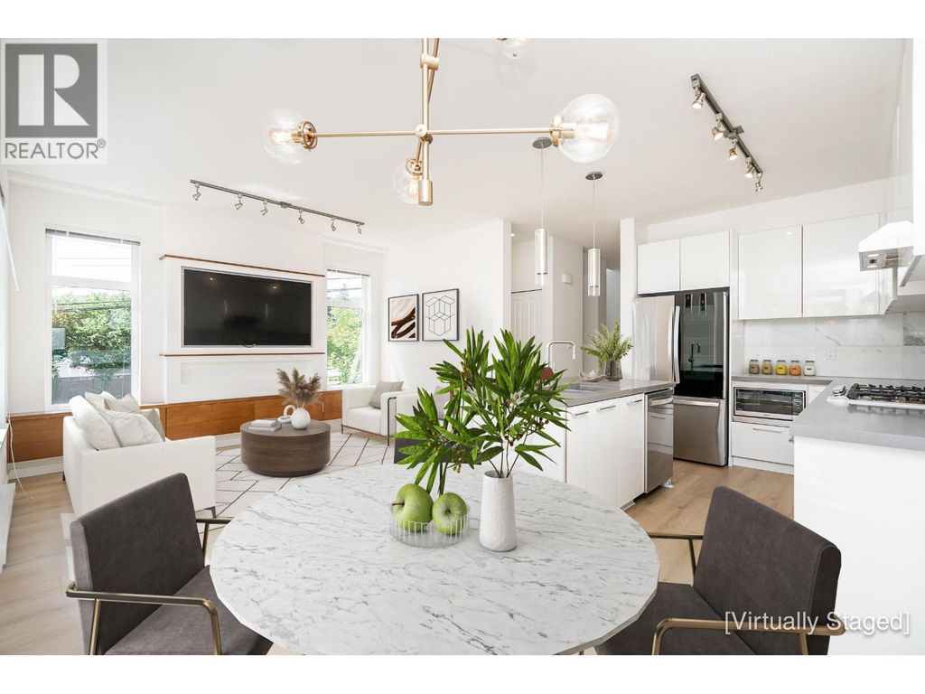 10 3400 Devonshire Avenue, Coquitlam