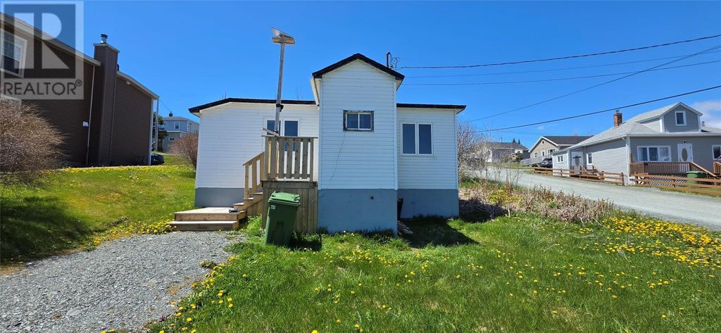 24 Water Street W, St Lawrence
