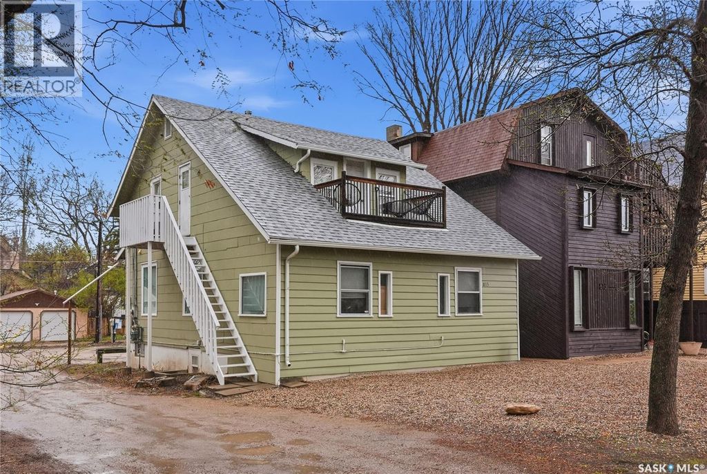 813 12th Street E, Saskatoon