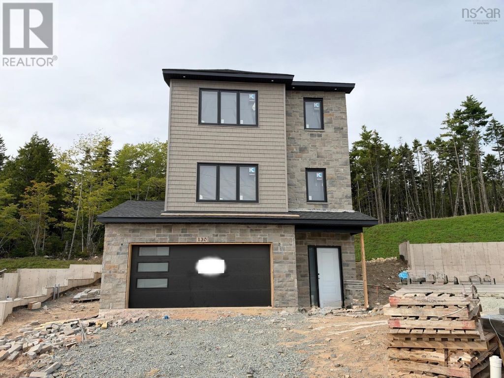 Gar27 130 Garvey Court, West Bedford