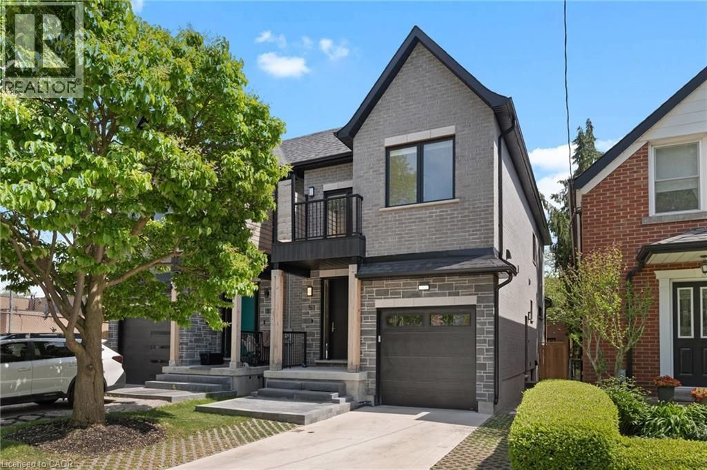 5 Marina Avenue, Etobicoke