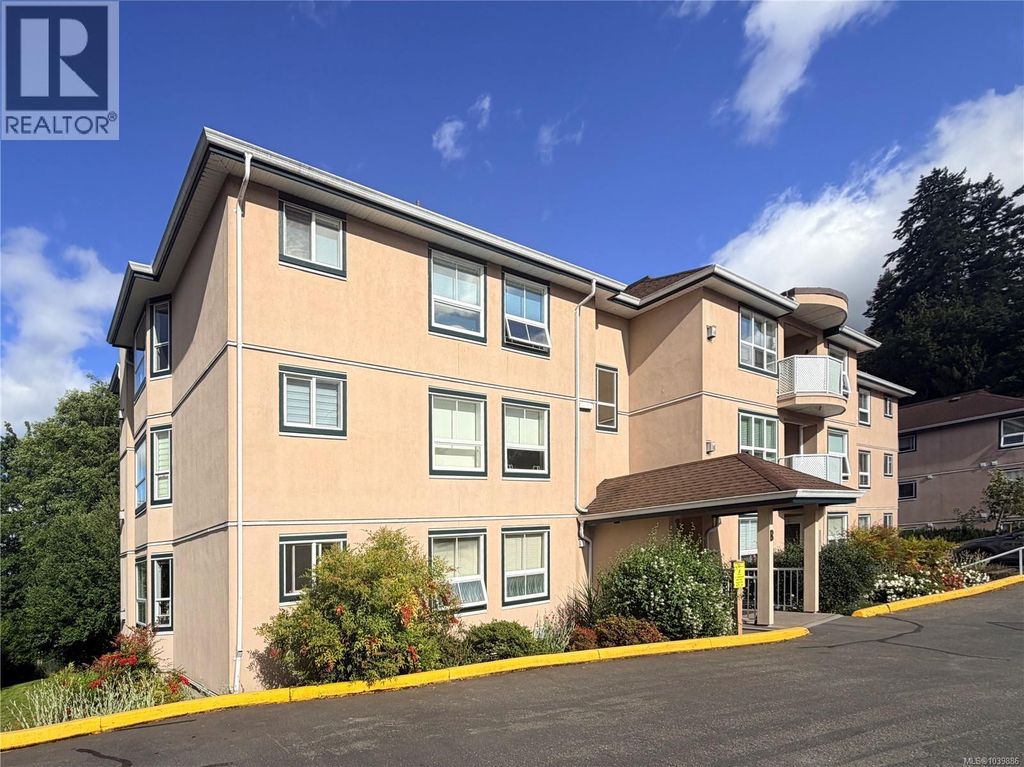 301b 3000 Oak St, Chemainus