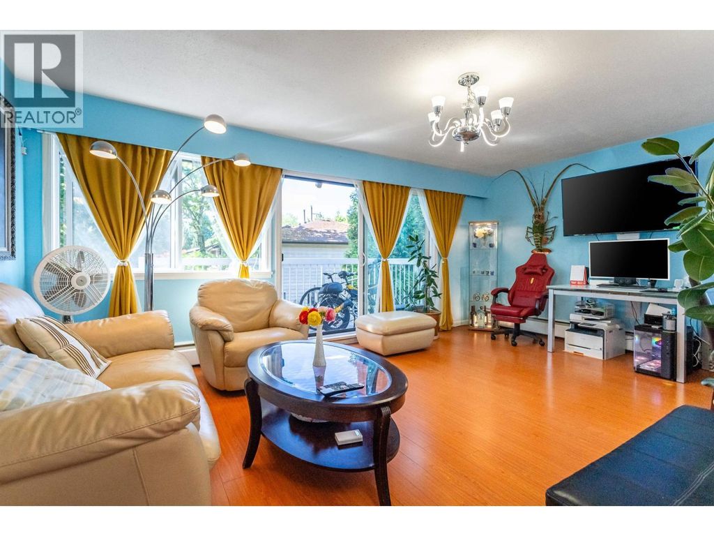 212 8020 Ryan Road, Richmond