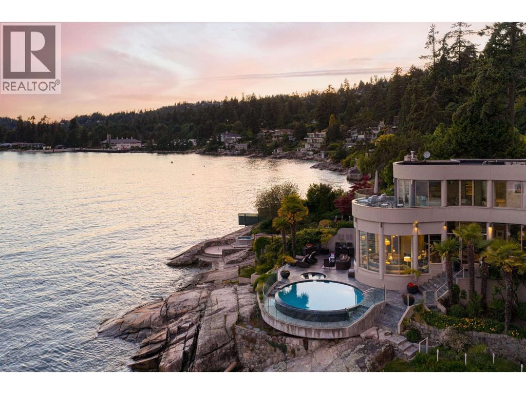 3912 Marine Drive, West Vancouver