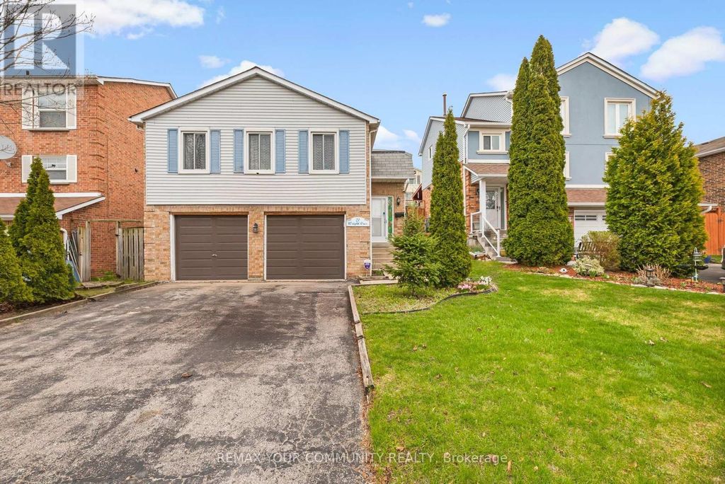 21 Wright Crescent, Ajax (central)