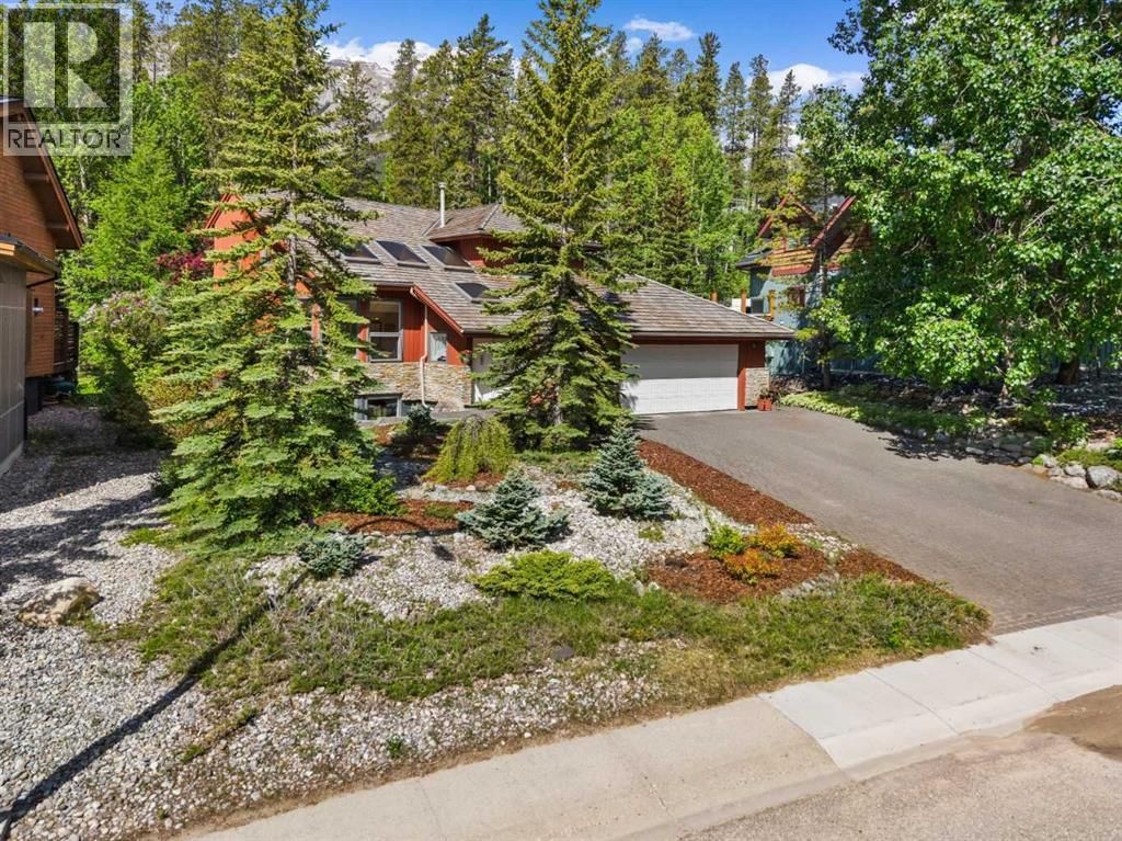 1072 Evergreen, Canmore