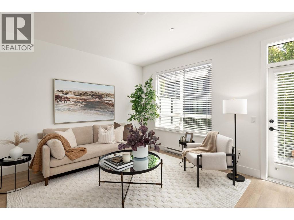 38001 Helm Way, Squamish