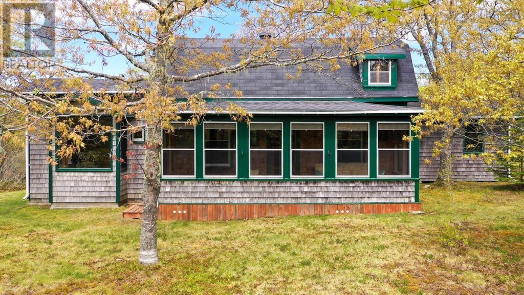 952 Port Latour Road, Thomasville